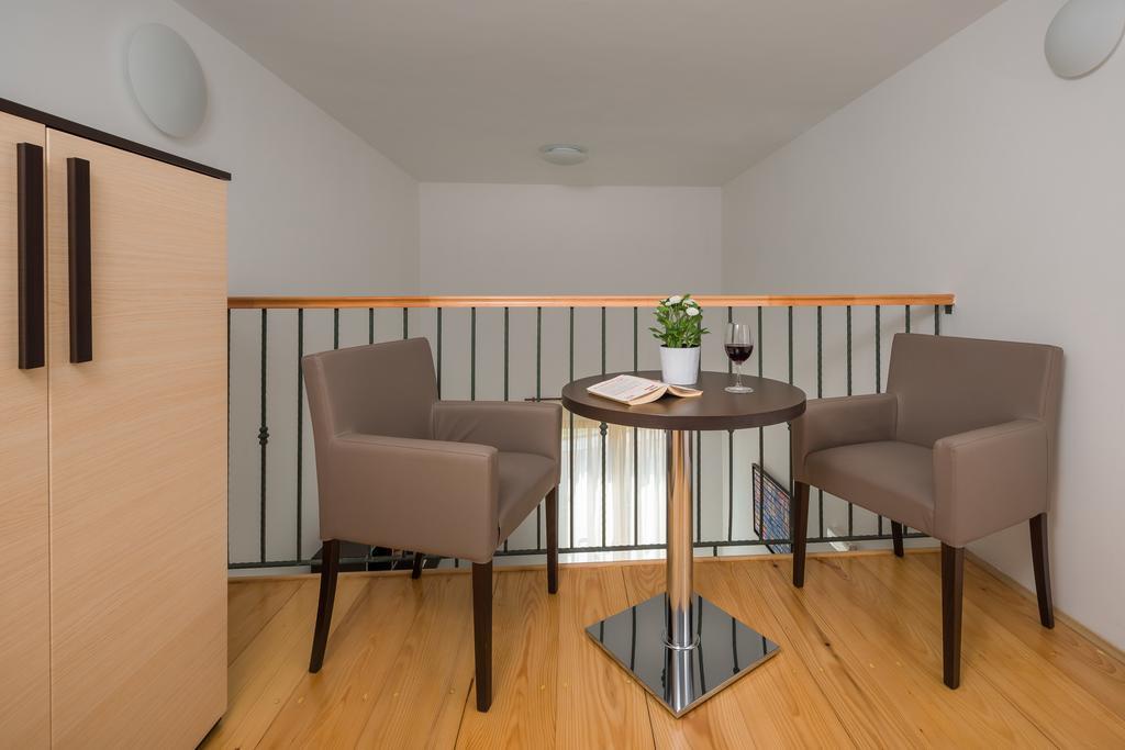 Apartments Vallum Bol Room photo