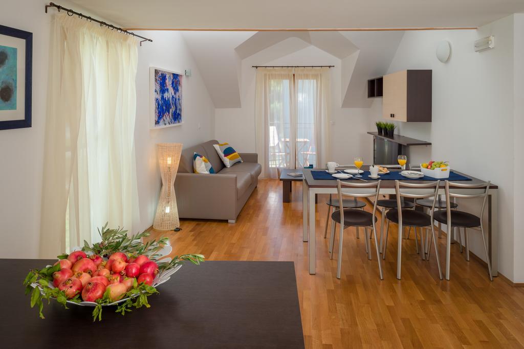 Apartments Vallum Bol Room photo